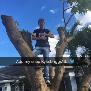 Meet your Posher, Kyle